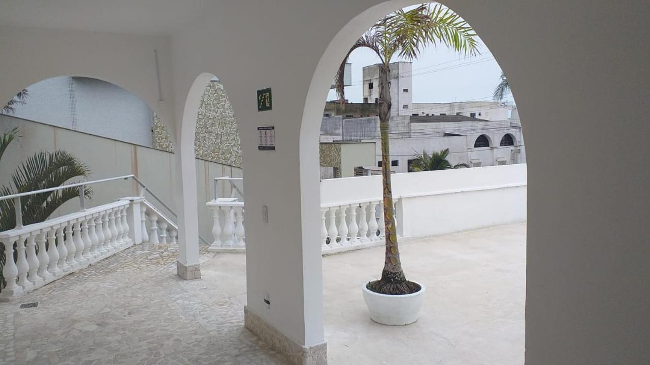 Czaritza Apart Hotel Бомбиняс Екстериор снимка