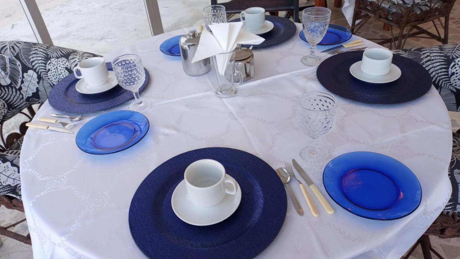 Czaritza Apart Hotel Бомбиняс Екстериор снимка